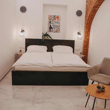 Zizkoff Apartments براغ المظهر الخارجي الصورة