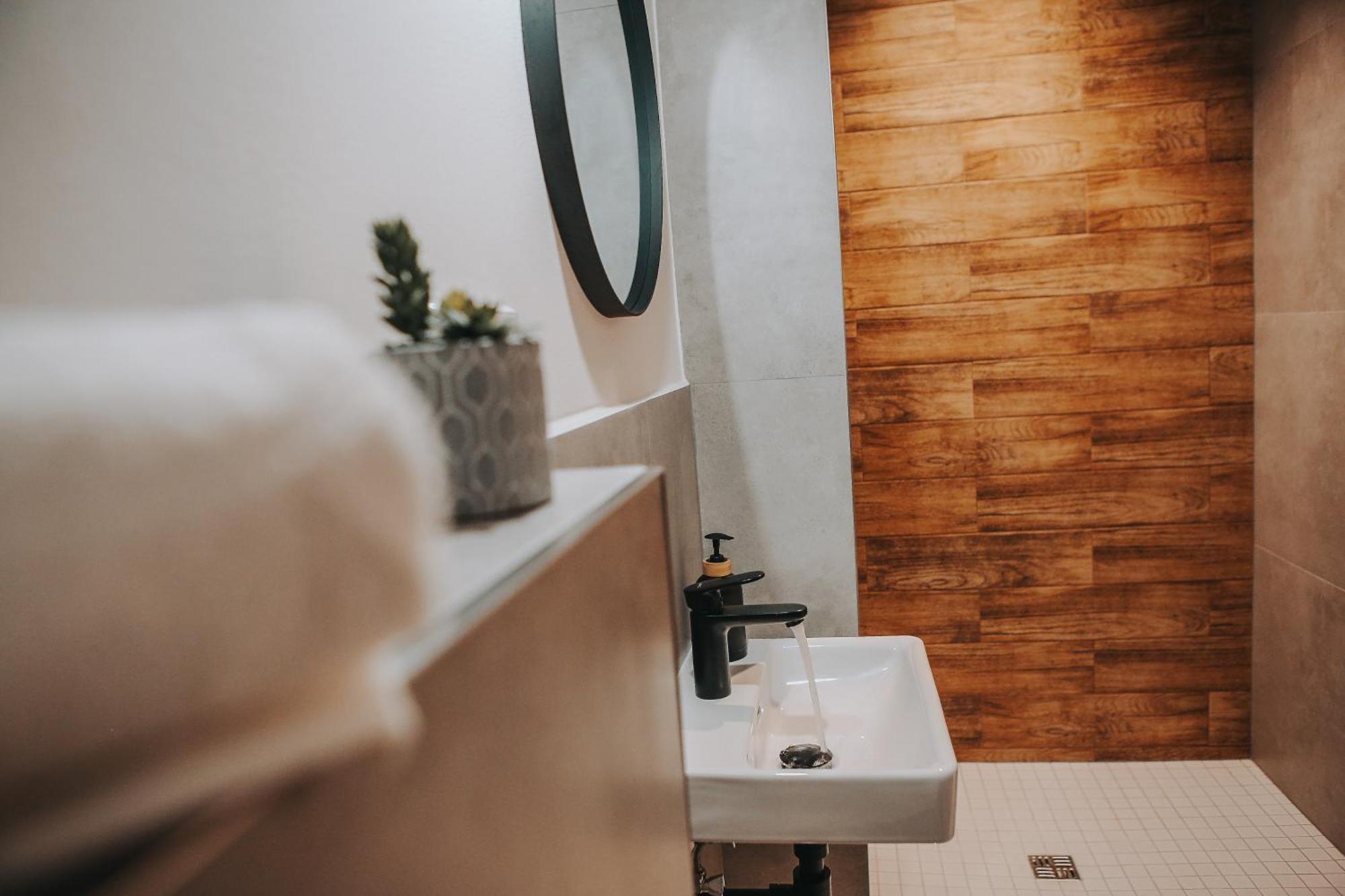 Zizkoff Apartments براغ المظهر الخارجي الصورة
