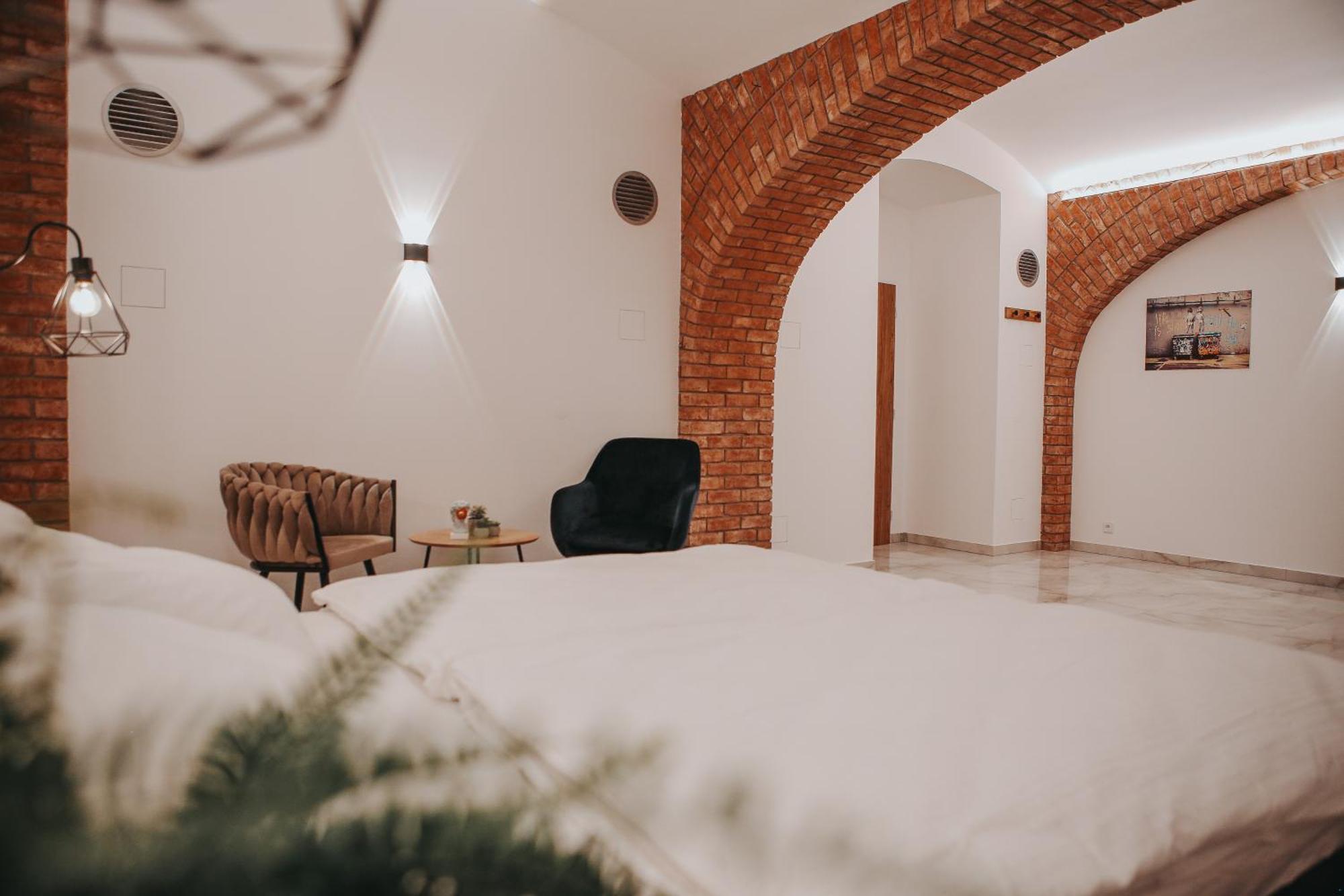Zizkoff Apartments براغ المظهر الخارجي الصورة