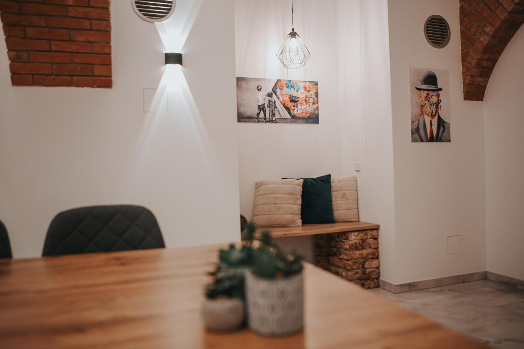 Zizkoff Apartments براغ المظهر الخارجي الصورة